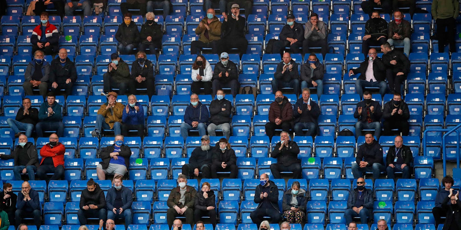 Zuschauer beim FA-Cup-Finale zwischen Chelsea und Leicester am 18. Mai