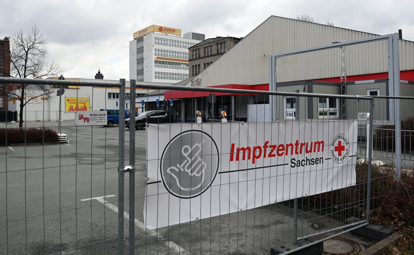 Blick auf das Impfzentrum Chemnitz in Sachsen, Deutschland.