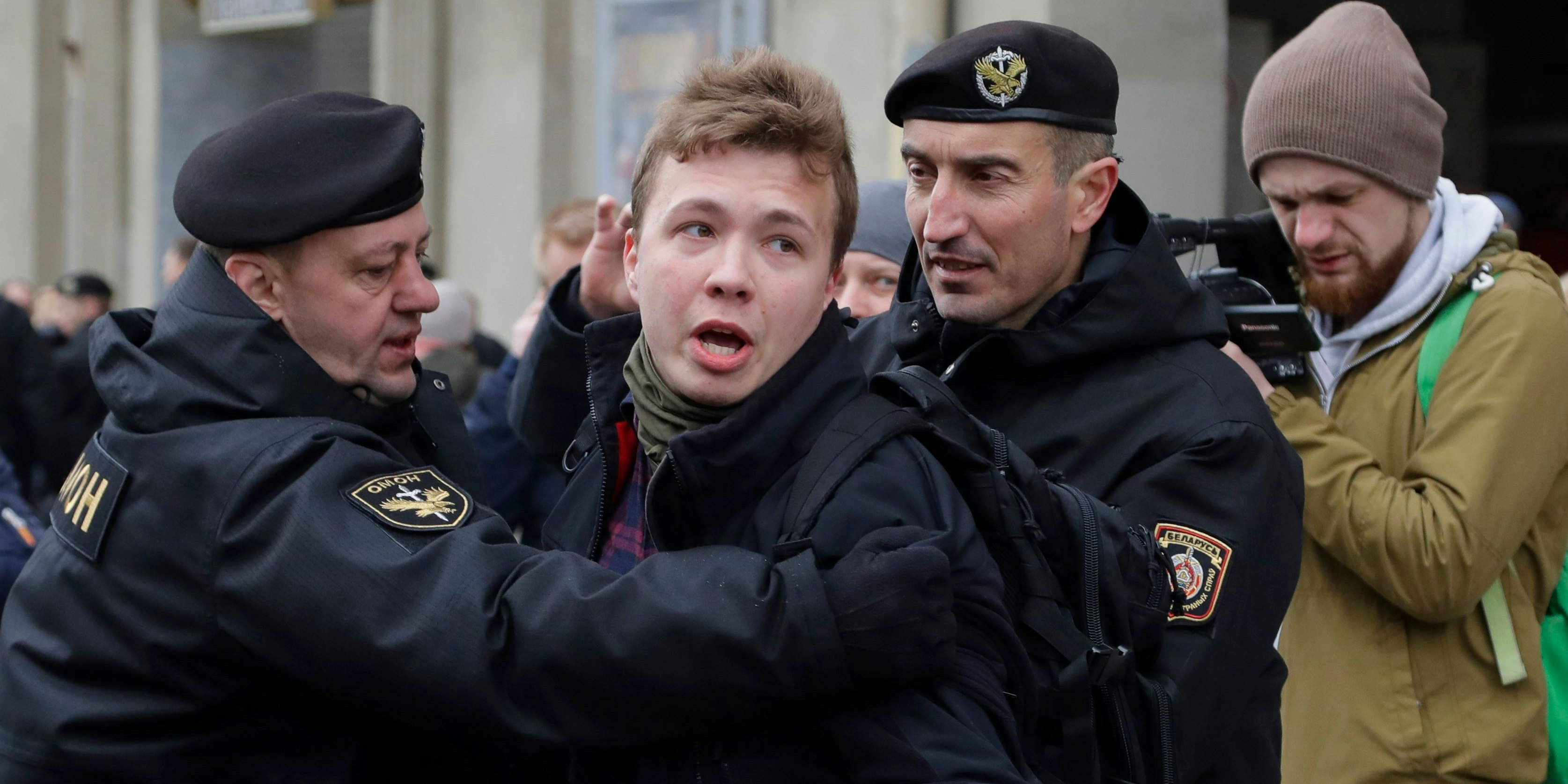 Roman Protassewitsch wird bei einer Protestaktion in Minsk festgenommen. Archivbild, 2017.