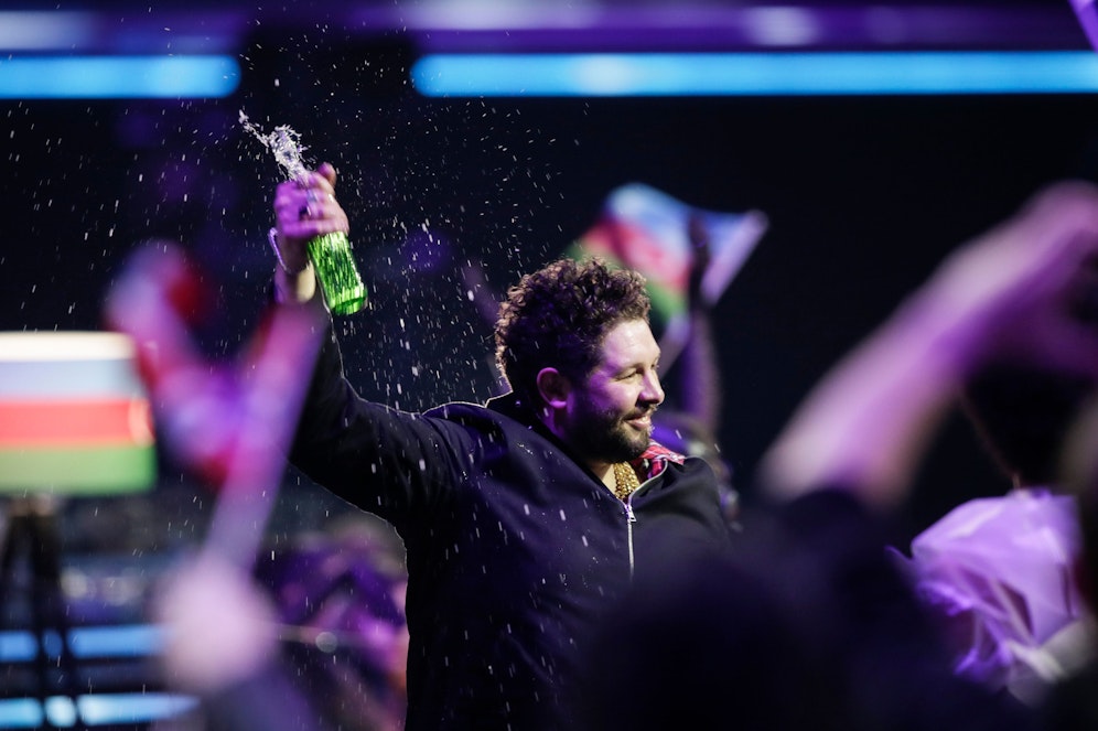 James Newman wurde ordentlich gefeiert.