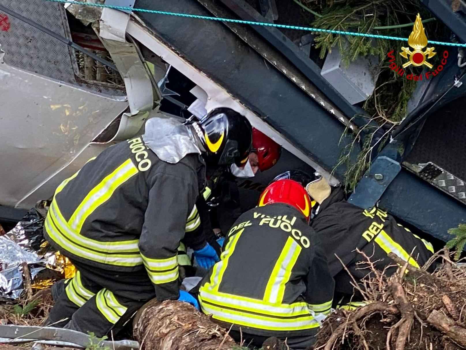 Beim Absturz einer Seilbahn-Kabine im italienischen Piemont sind am 23. Mai 2021 mindestens 13 Menschen ums Leben gekommen. Zwei Kinder konnten schwerst verletzt geborgen und in ein Spital geflogen werden.