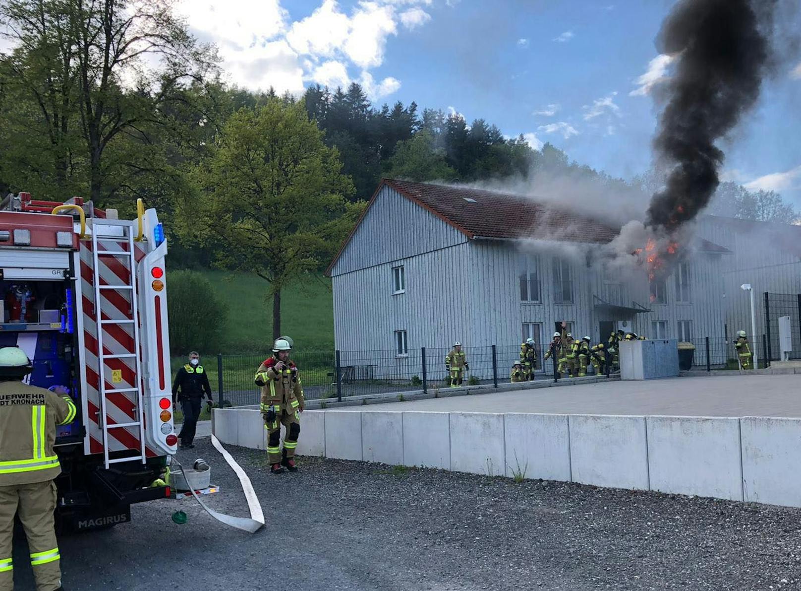 Zwei Tote bei Brand in Asylunterkunft im bayrischen Kronach am 23. Mai 2021