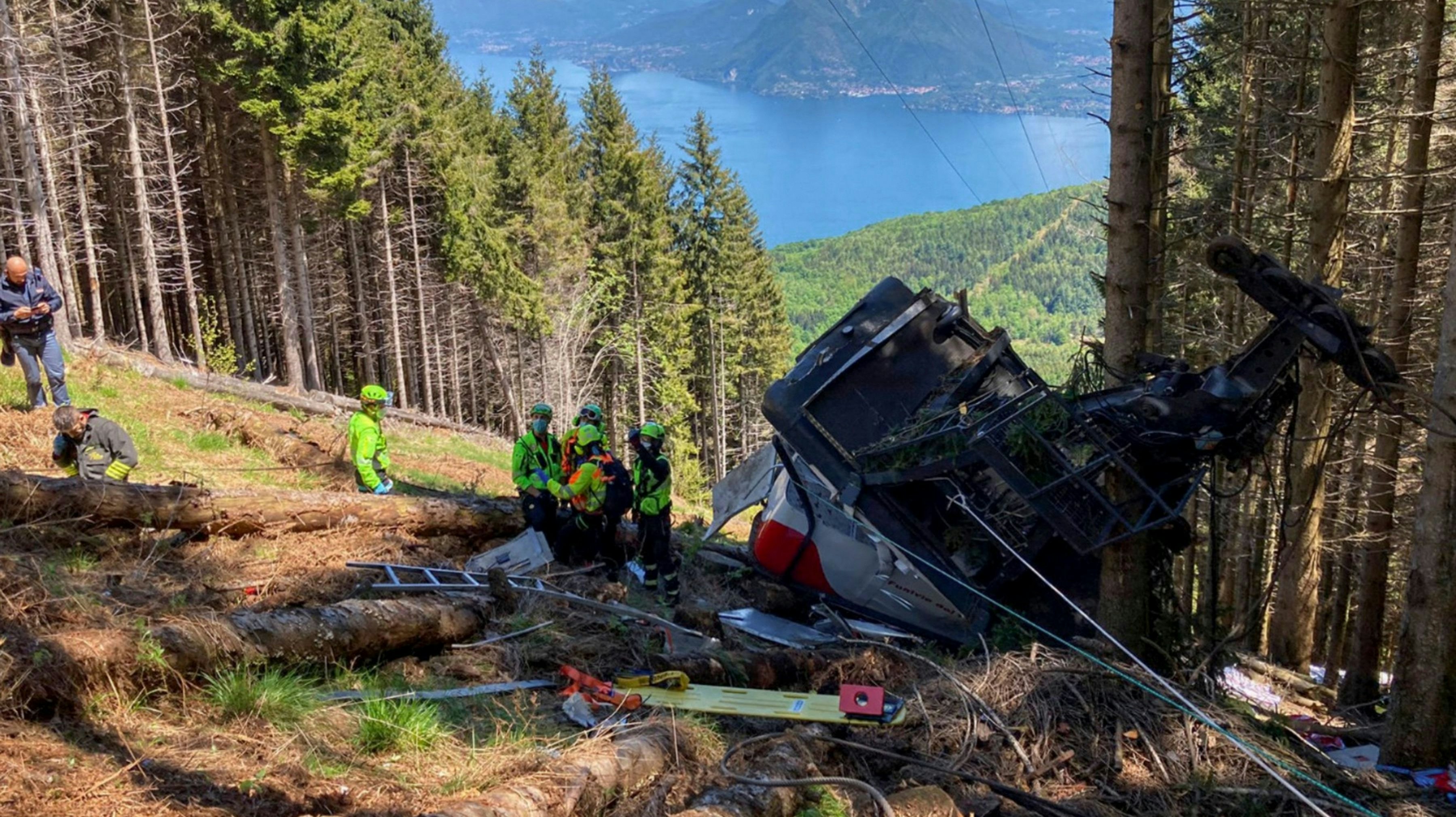 Im Piemont ist eine Seilbahnkabine abgestürzt, zwölf Menschen kamen dabei ums Leben.
