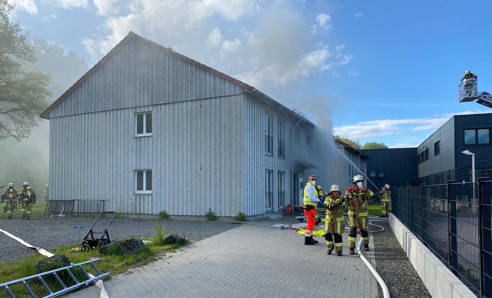 Zwei Tote bei Brand in Asylunterkunft im bayrischen Kronach am 23. Mai 2021