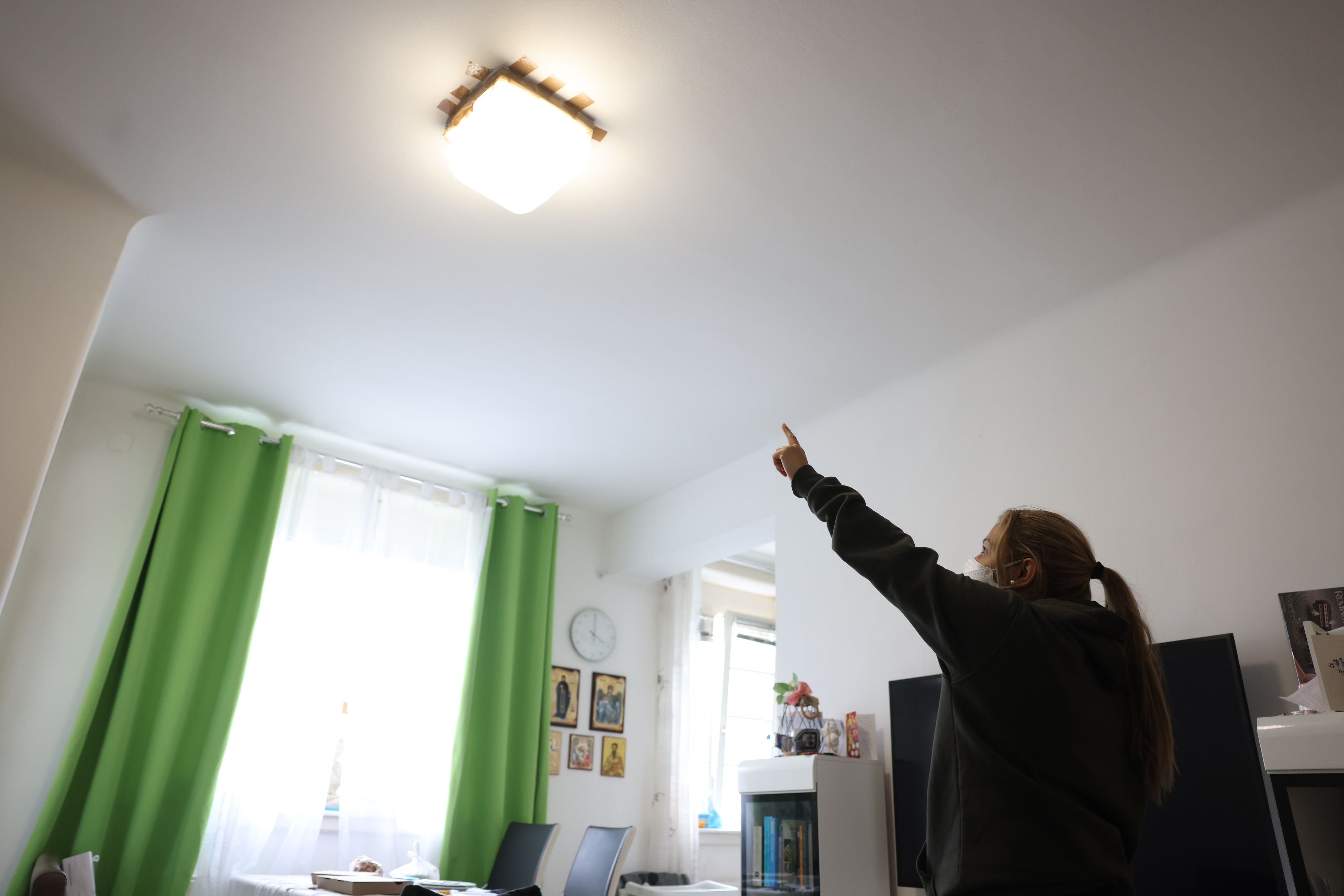 Bei einer Wienerin fielen Speckkäfer aus der Decke (Bild), in Wien-Ottakring krabbelten Pelzkäfer umher.