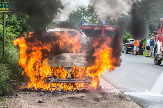 Die Feuerwehr löschte den Brand.