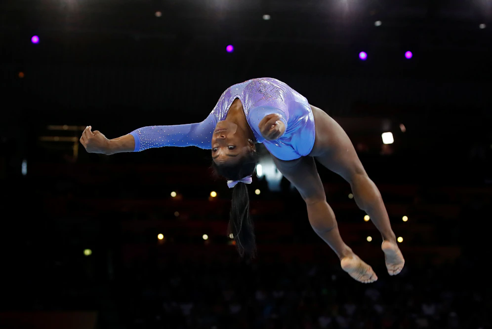 Turnerin Biles überraschte nach langer Pause mit dem 