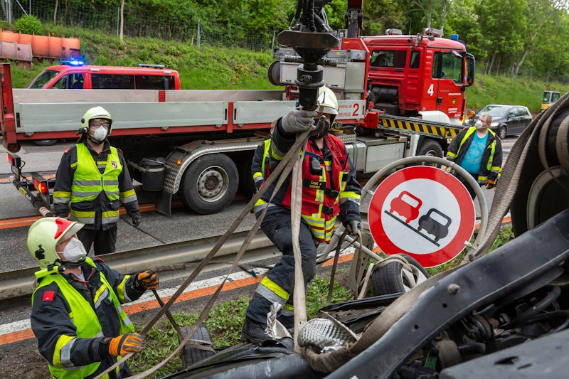 Die Einsatzkräfte vor Ort.