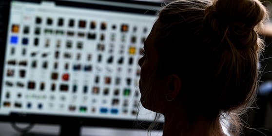 Microsoft will mit einer Künstlichen Intelligenz gegen Kinderpornografie vorgehen und den Strafverfolgern so ihre Arbeit erleichtern.