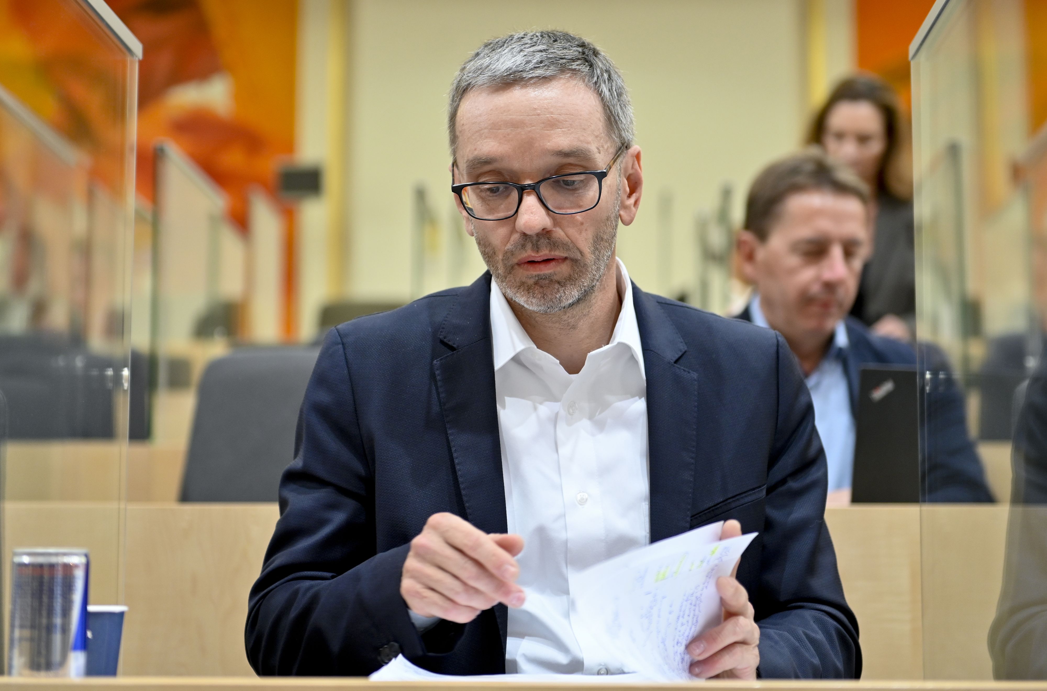 FPÖ-Klubobmann Herbert Kickl am Mittwoch, 26. Mai 2021, im Rahmen einer Sondersitzung des Nationalrates im Parlamentsausweichquartier in der Wiener Hofburg. - FOTO: