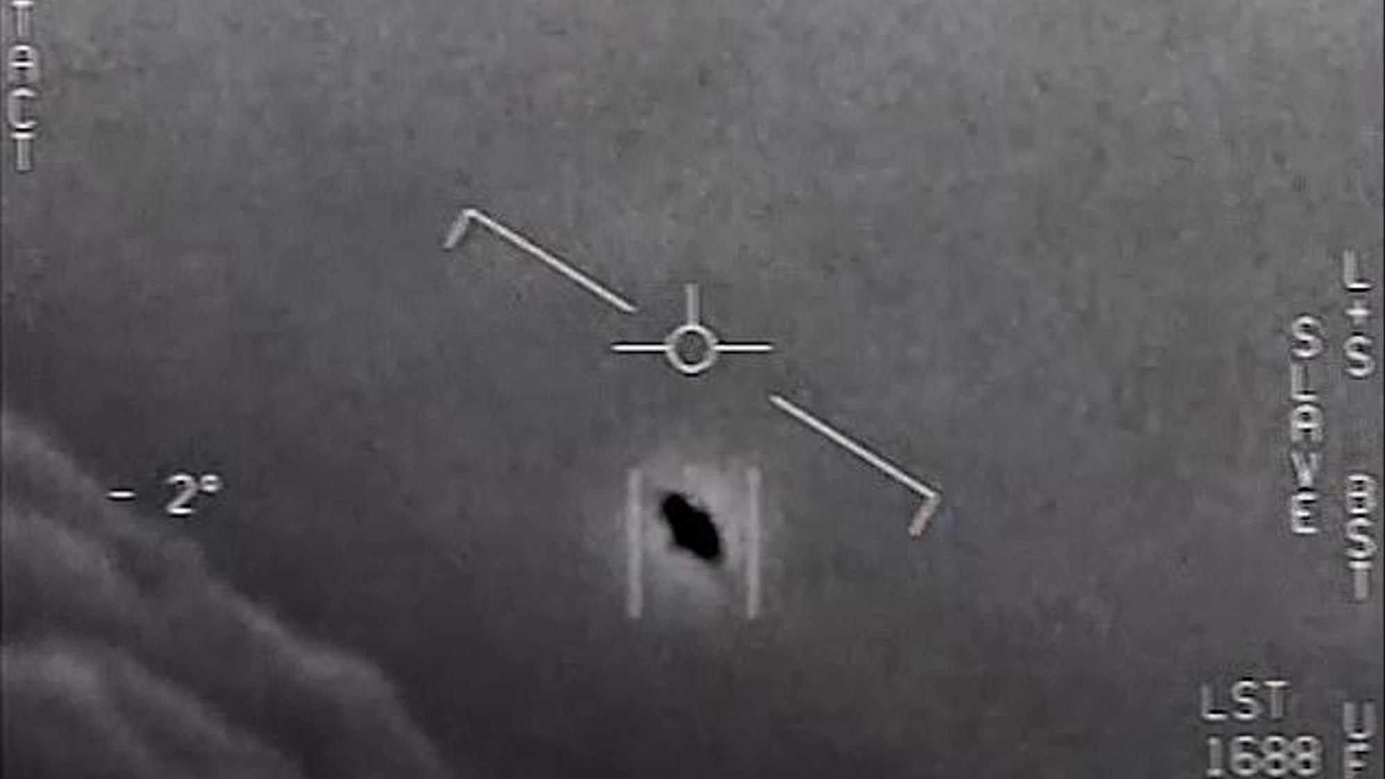 Diese Aufnahme eines unbekannten Flugobjekts machte ein Pilot der U.S. Navy.