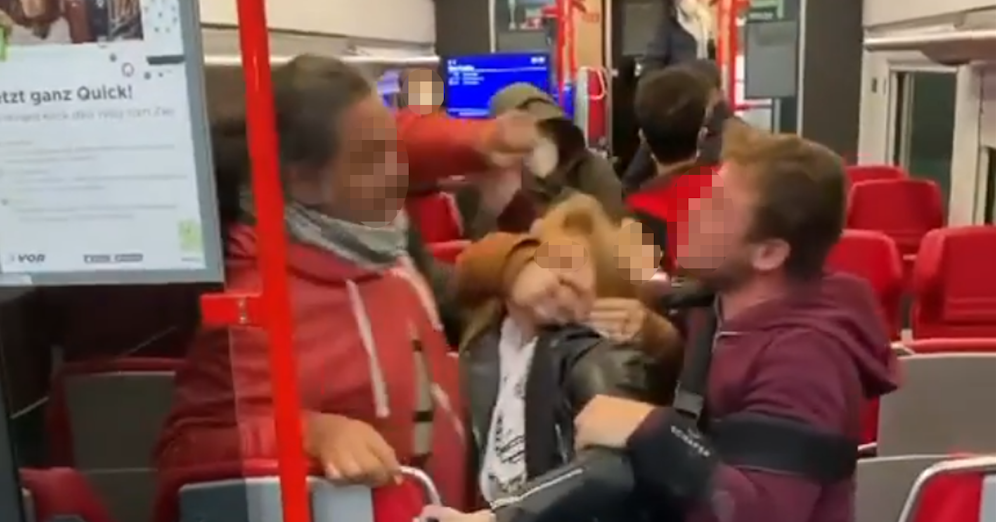 In der S-Bahn flogen am Freitag die Fäuste.