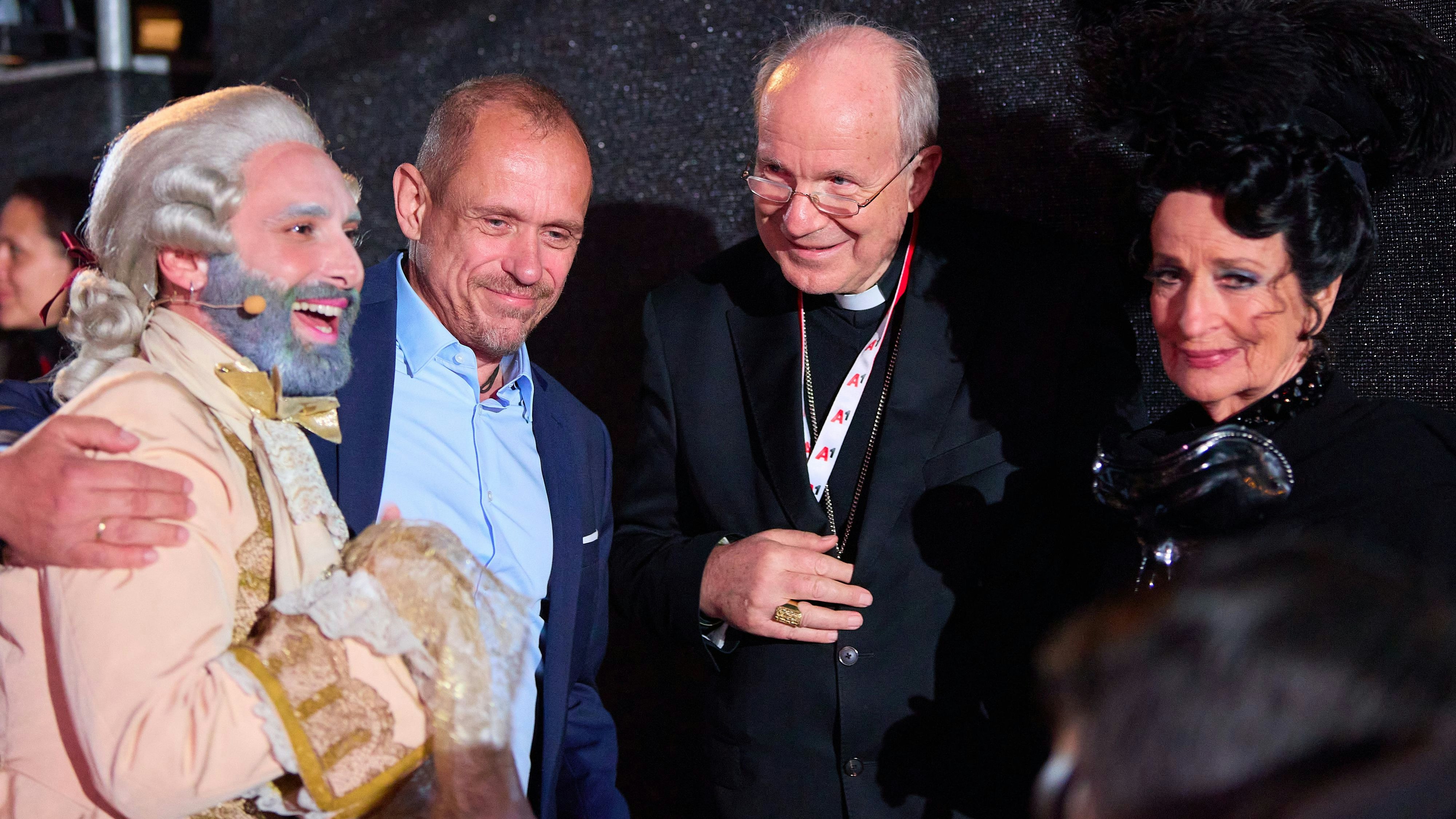 Conchita Wurst, Gery Keszler, Kardinal Christoph Schönborn und Dagmar Koller