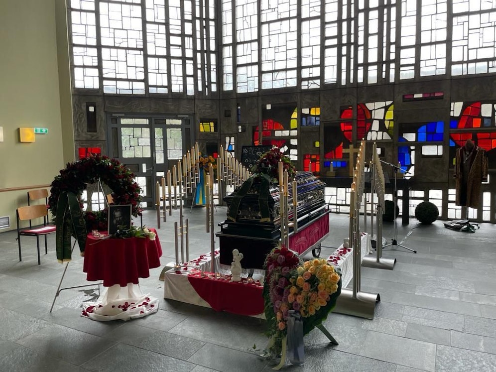 Begräbnis Alexander Bisenz