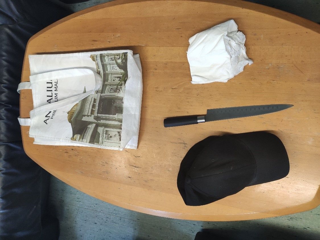 Die Polizei stellte Beweismittel sicher. 