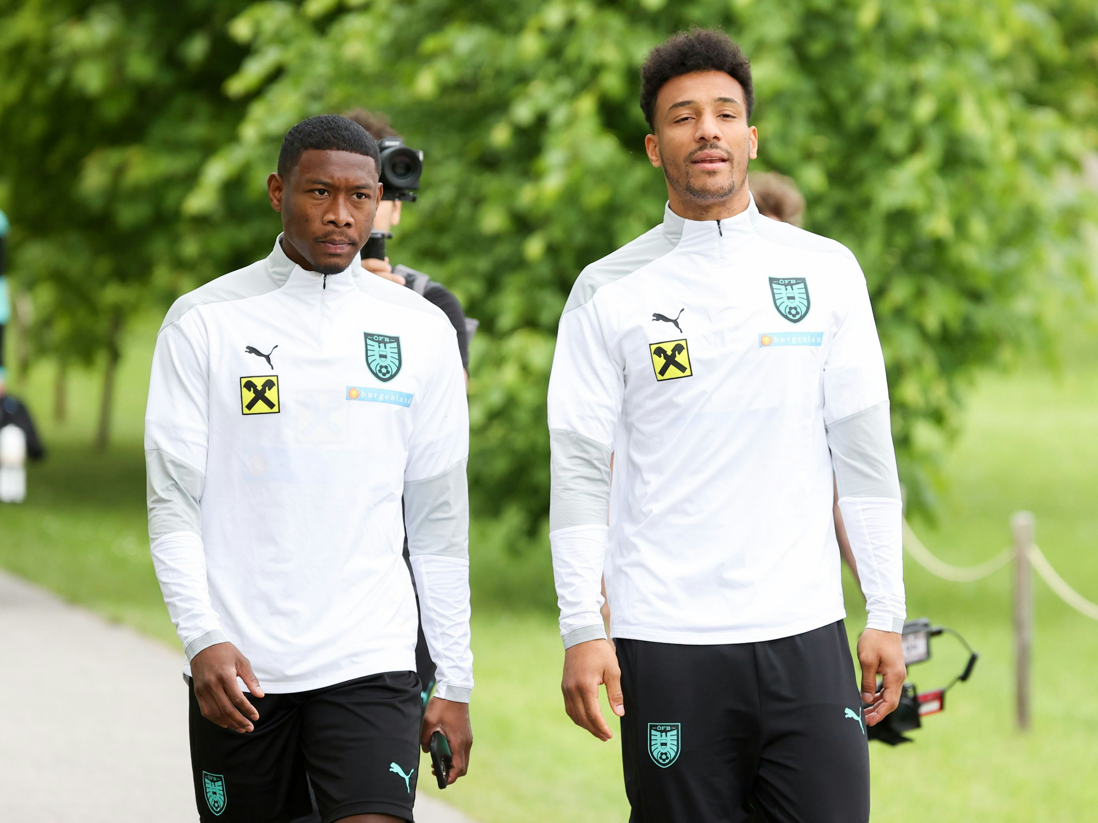 Karim Onisiwo (r.) mit David Alaba