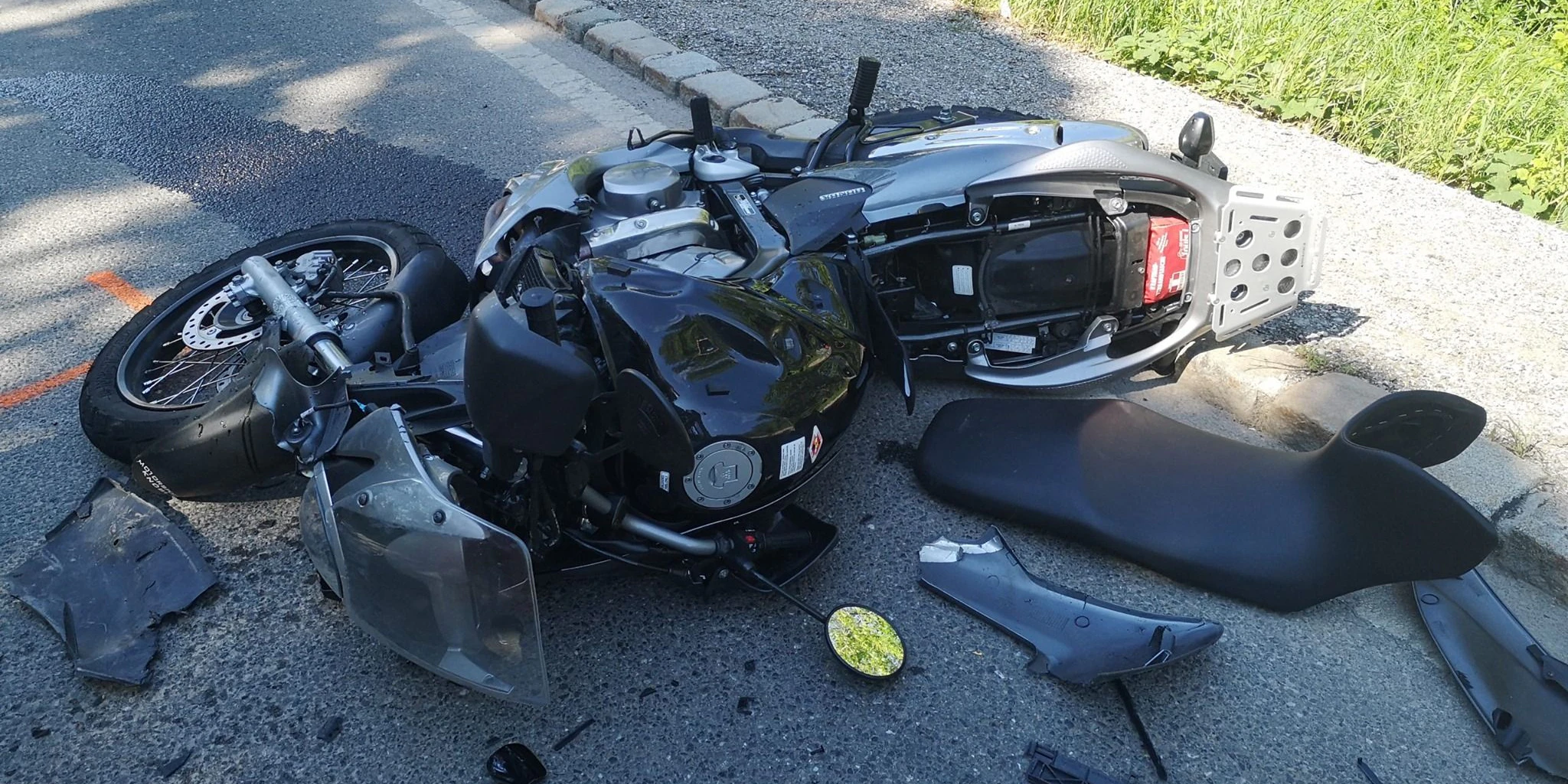 Das völlig demolierte Bike.