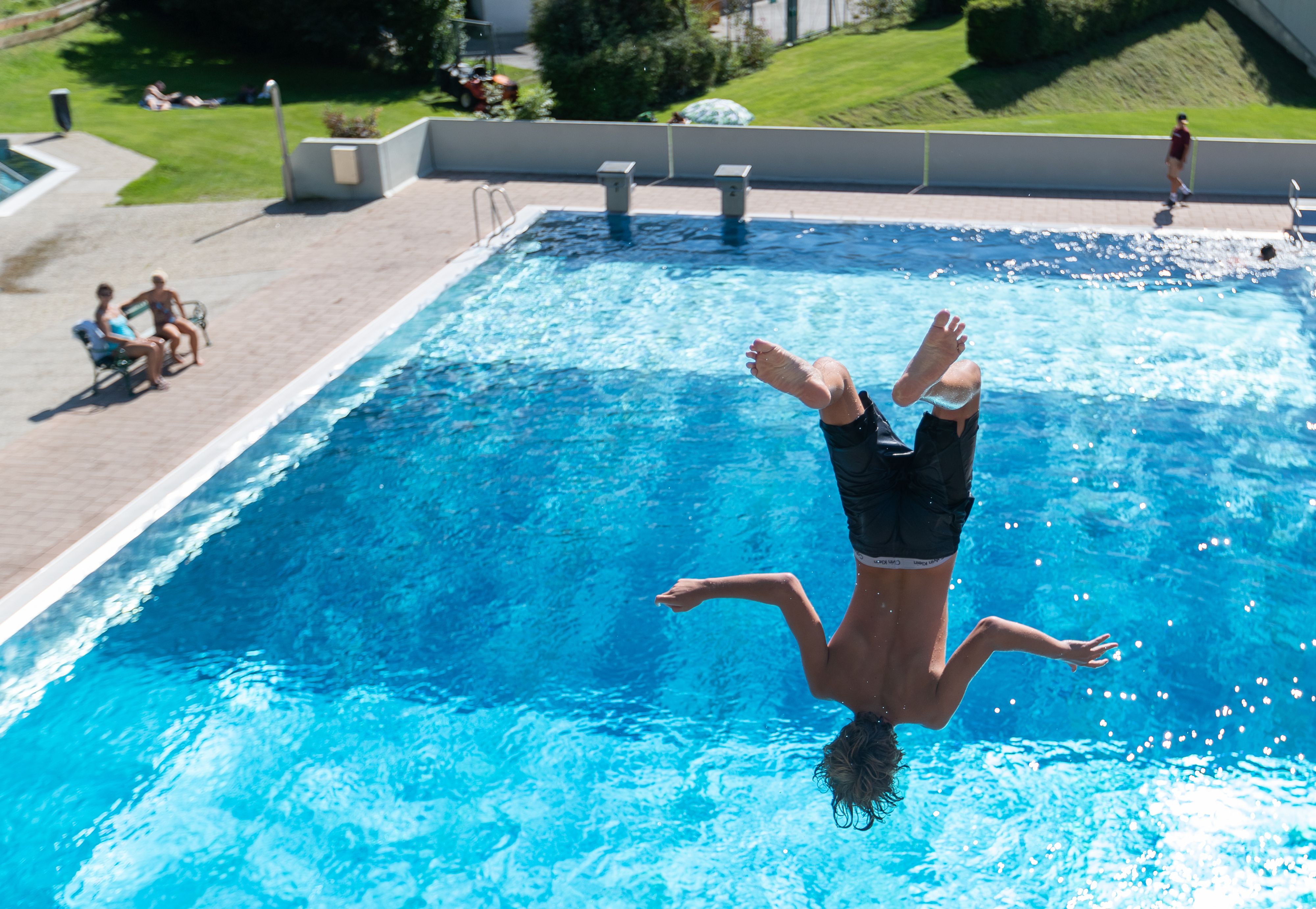 Endlich wird es sommerlich: die Freibad-Saison kann richtig anlaufen