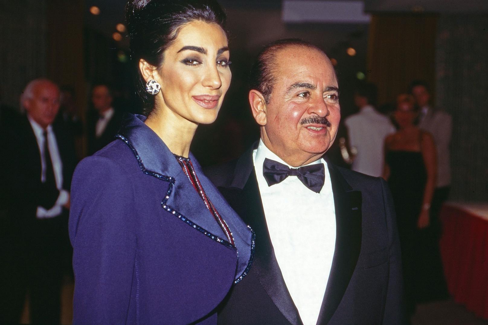 Platz 8: Der arabische Geschäftsmann <strong>Adnan Khashoggi</strong> wurde in den 70er und 80er Jahren durch Waffenhandel bekannt. Im Jahr 1982 trennte er sich von seiner damaligen Frau Soraya. Diese bat ihn zur Kasse: 874 Millionen US-Dollar.