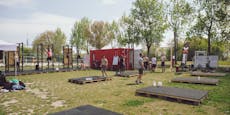 Sport ohne Maske im Outdoor-Gym auf Wiener Donauinsel