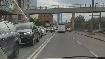 Mega-Stau am Handelskai in Wien