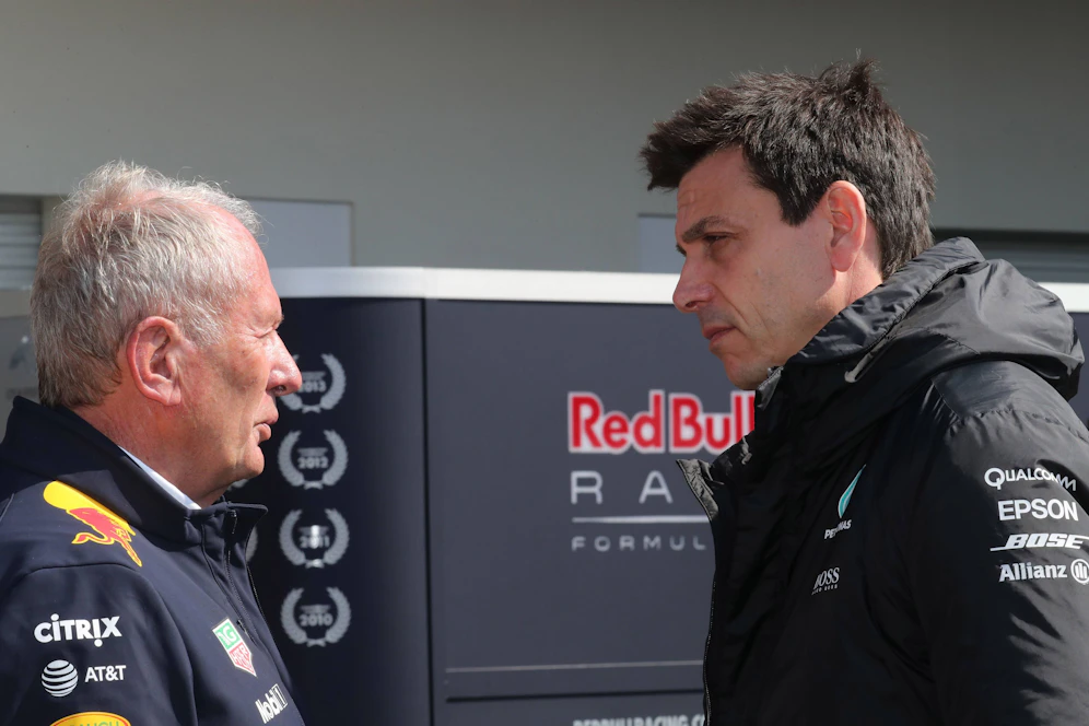 Helmut Marko gegen Toto Wolff. 