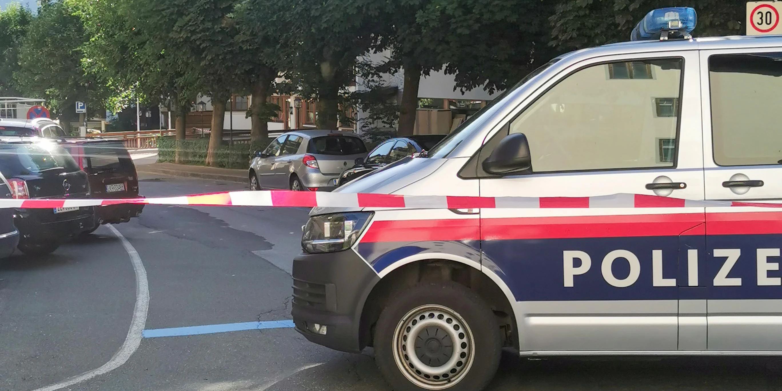 Die Ermittlungen der Polizei laufen auf Hochtouren.