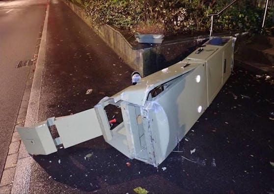 Mit einem BMW schrottete ein Aargauer die Messanlage an der Breitestrasse in Winterthur