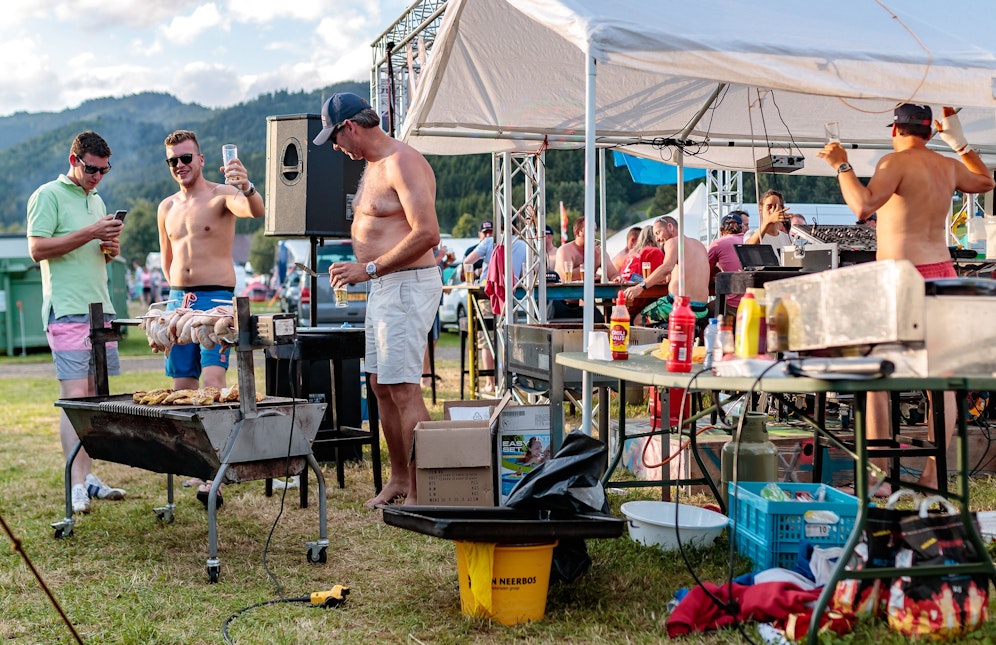 Grillfeiern? Wird es vorerst nicht im großen Stil geben.