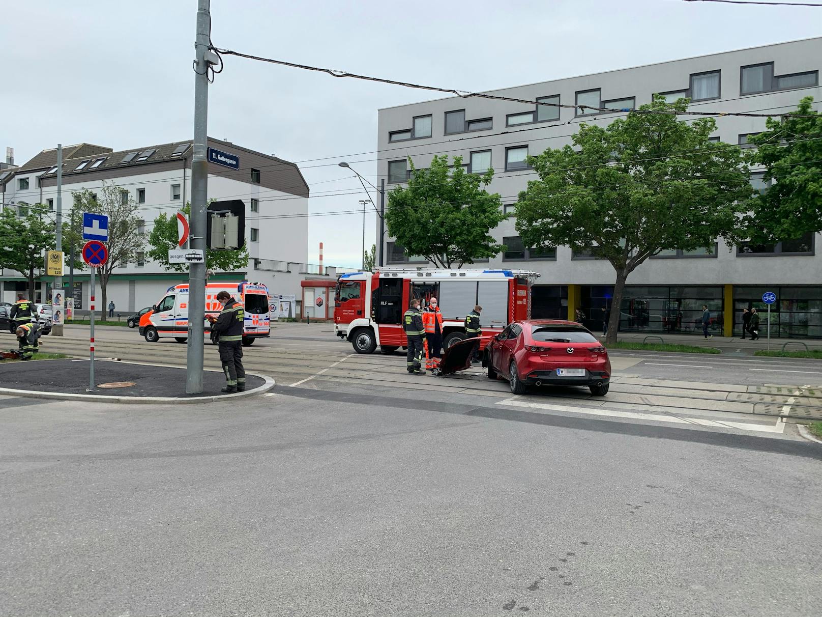 Verkehrsunfall auf der Simmeringer Hauptstraße am Donnerstagmorgen.