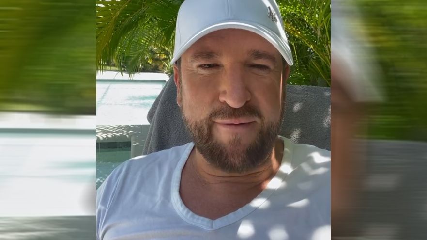 Michael Wendler sieht erschöpft aus.