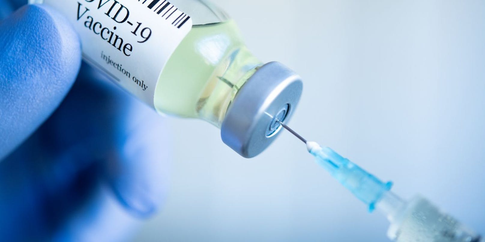 Eine Italienerin (23) hat versehentlich die sechsfache Impfstoffdosis injiziert bekommen.