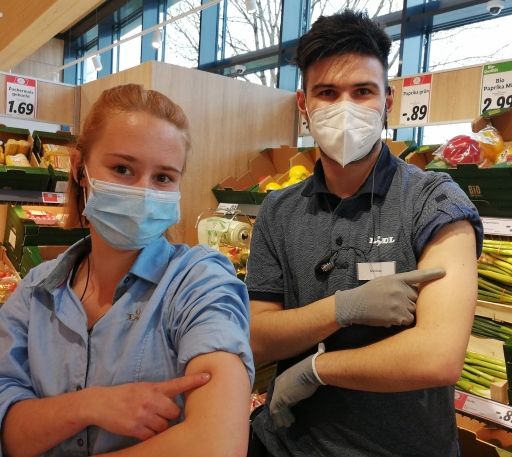 Lidl Österreich und die REWE Group starten gemeinsam betriebliche Covid-Impfung.