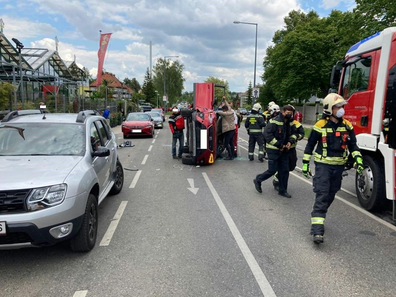 Am Montag (31. Mai 2021) kam es in Wien-Penzing zu einem schweren Verkehrsunfall. 
