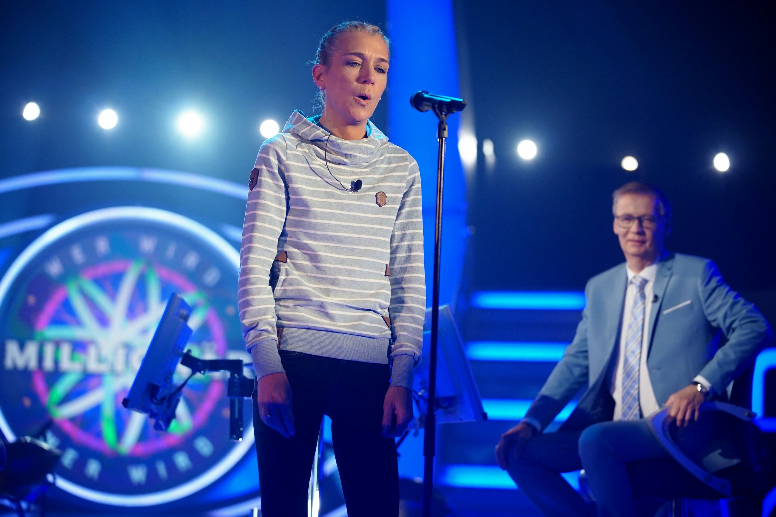 Kandidatin überrascht mit klassischer Gesangseinlage&nbsp;