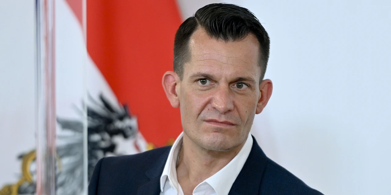 Polit-Barometer: Höhenﬂug von Mückstein gestoppt - Vimarsana News