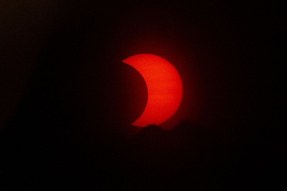 Am 25. Oktober 2022 wird der Mond die Sonne zum Teil verdecken. Ein Spektakel, das in ganz Europa zu sehen sein wird.