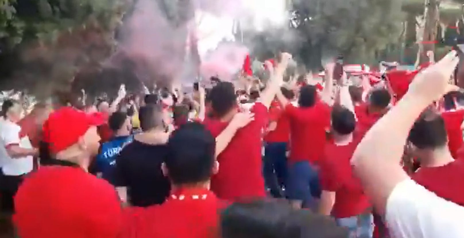 Türkische Fans in Rom. 
