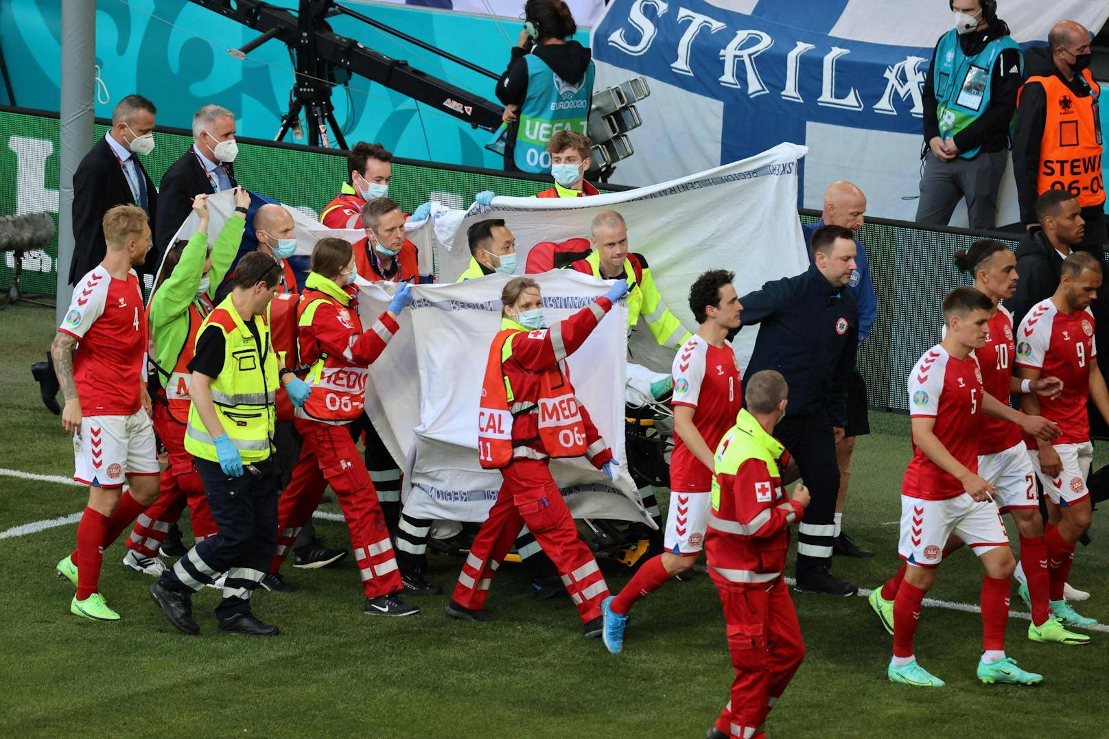 Christian Eriksen wurde in Kopenhagen in ein Krankenhaus nahe des Stadions gebracht. Am Feld hatte er den Ärzten schon gesagt: "Ich bin wieder da. Verdammt, ich bin doch erst 29 Jahre alt."