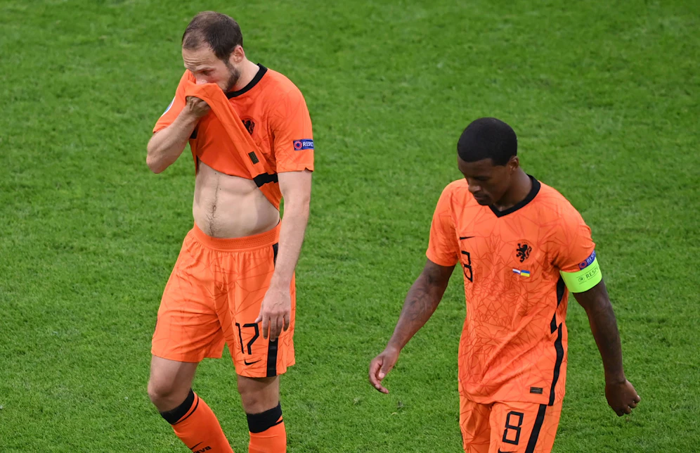 Daley Blind verließ mit Tränen in den Augen den Platz. 