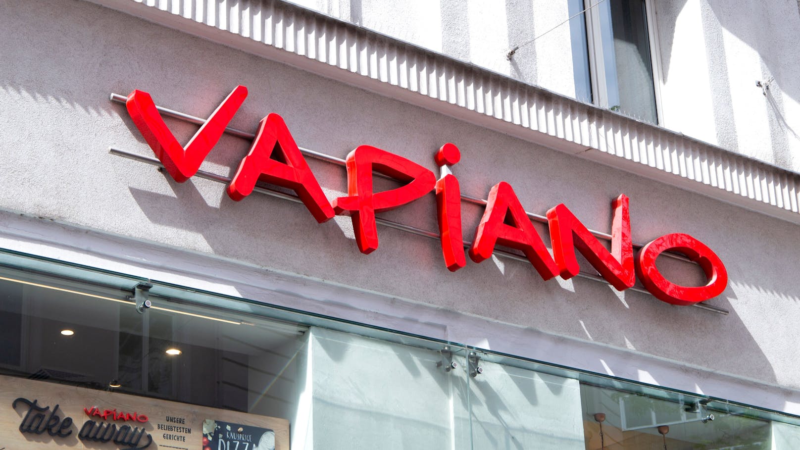 Als erst zweites Land weltweit testet Vapiano Österreich einen neuen Bestellprozess via Smartphone und QR-Code am Tisch.