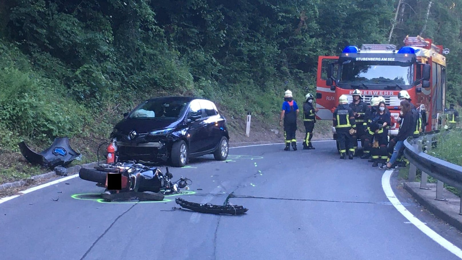 Sonntagabend kam es in Stubenberg (ST) zu einem schweren Motorrad-Unfall.