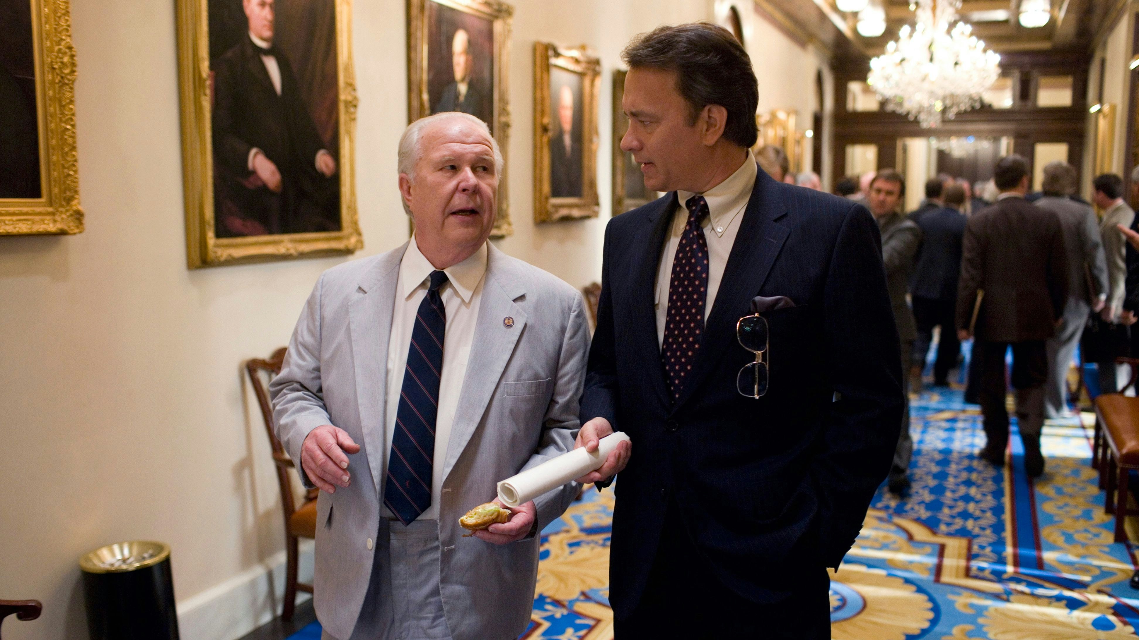 Mit <strong>Tom Hanks</strong> in&nbsp;"Der Krieg des Charlie Wilson" (2007)