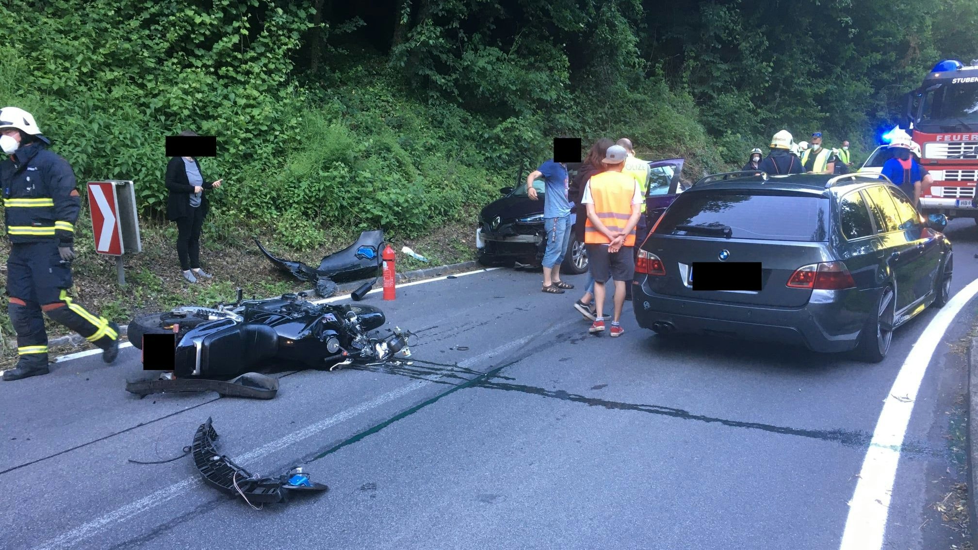 Der Biker wurde mit&nbsp;lebensgefährlichen Verletzungen ins LKH Graz geflogen.