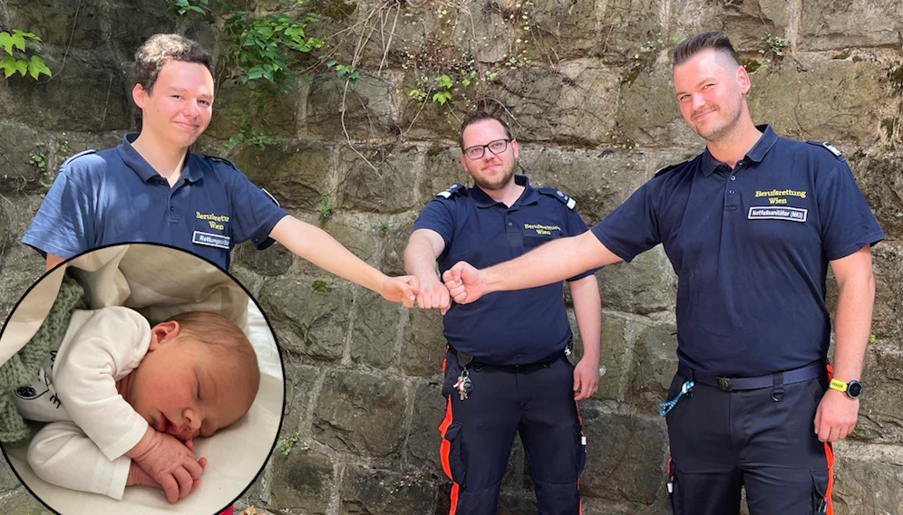 Die kleine Sophie hatte es besonders eilig. Als bei der Mama Wehen einsetzen, wurde Papa Daniel zum Geburtshelfer. Das Team der Berufsrettung Wien checkte Sophie durch und half beim Durchschneiden der Nabelschnur.
