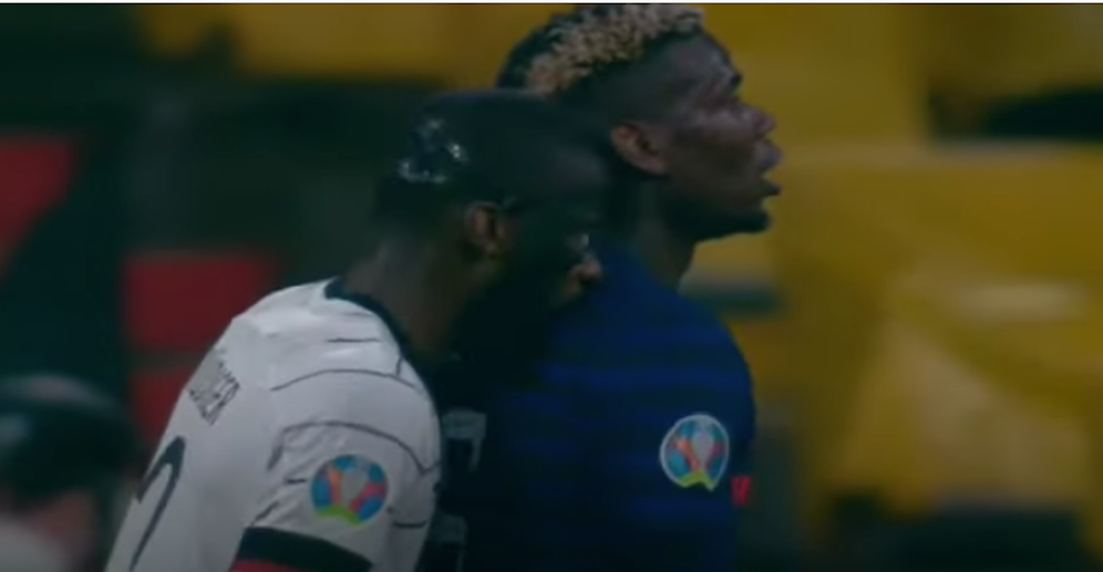 Knabber-Attacke: Antonio Rüdiger gegen Paul Pogba