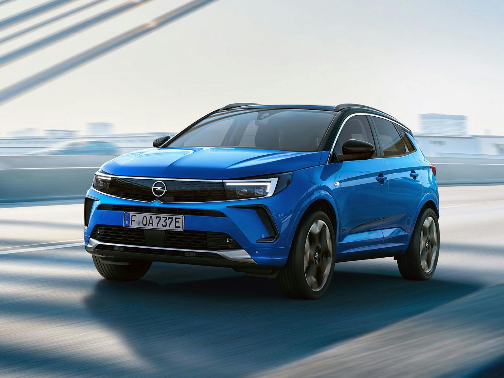 Neue Frontpartie im Opel Vizor-Design