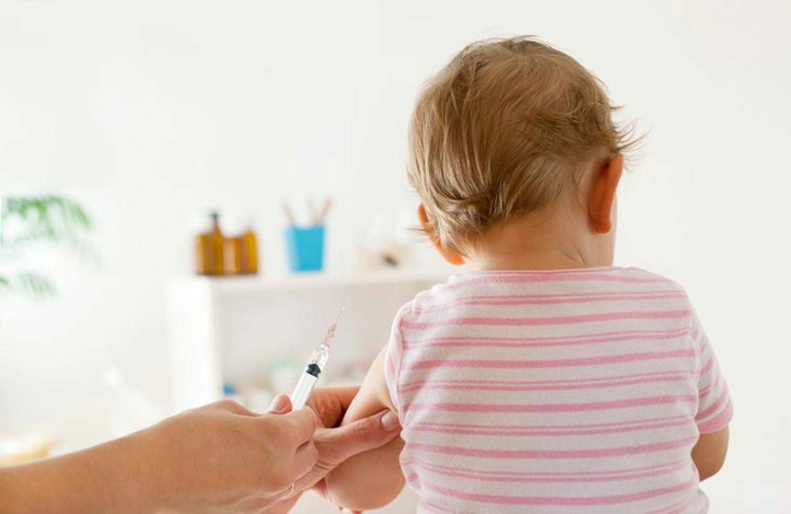Nun hat die EMA grünes Licht für Corona-Schutzimpfungen auch an Babys gegeben. Symbolbild.&nbsp;