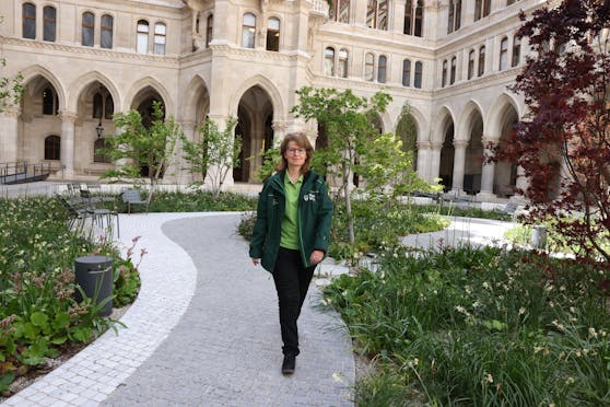 Elke Schmidl, Leiterin der Akutbetreuung Wien, hat einen harten Job.
