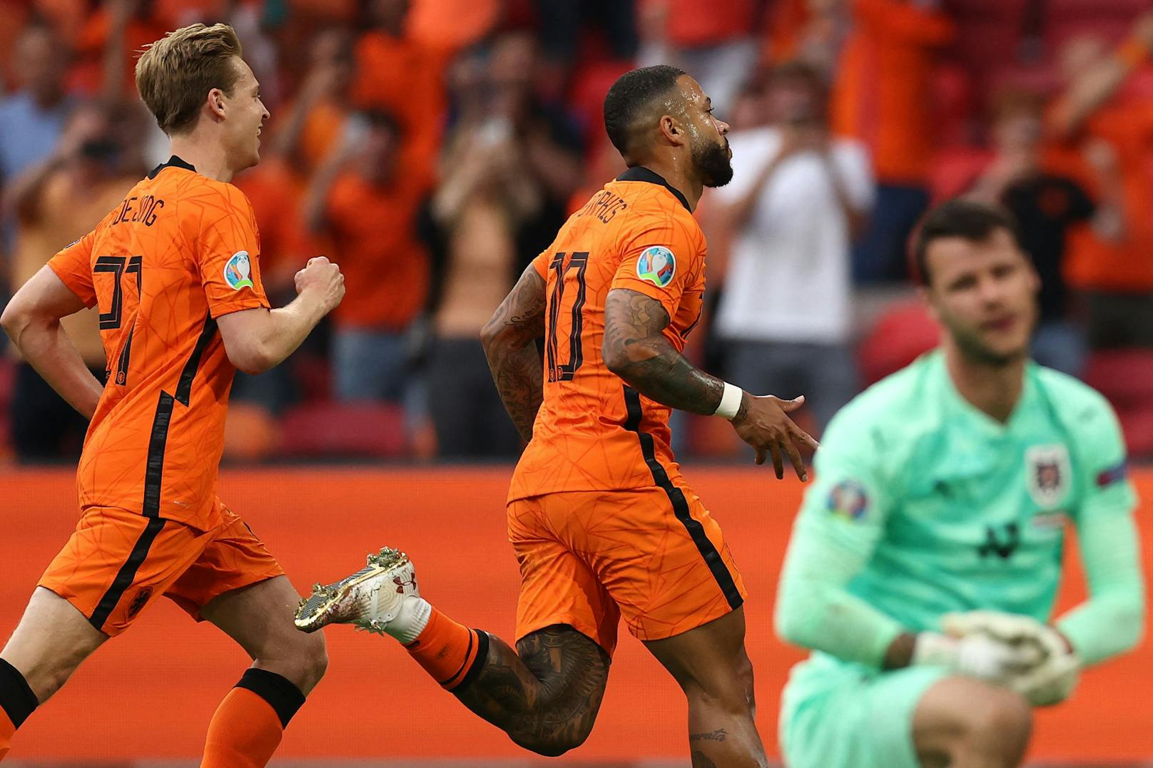 Die Niederlande feiern den Sieg gegen Österreich. 